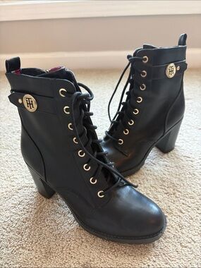 Tommy Hilfiger Combat Black Lace-Up Block Heel Ankle Boots with Gold Logo